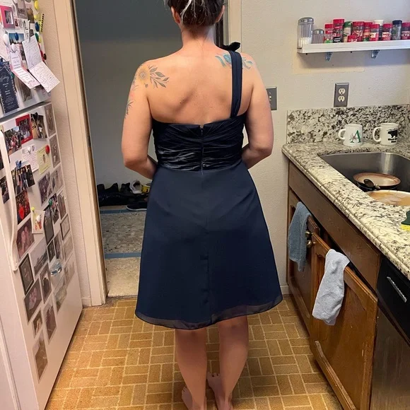 NWOT size 12 Bill Levkoff bridesmaids dress, navy blue, knee length w/one strap - Picture 4 of 10